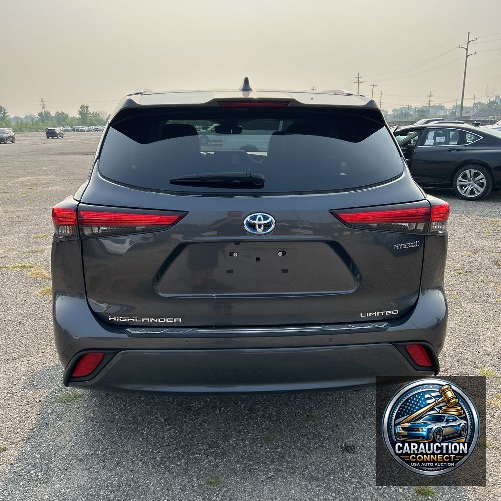 2022 Toyota Highlander Hybrid Limited