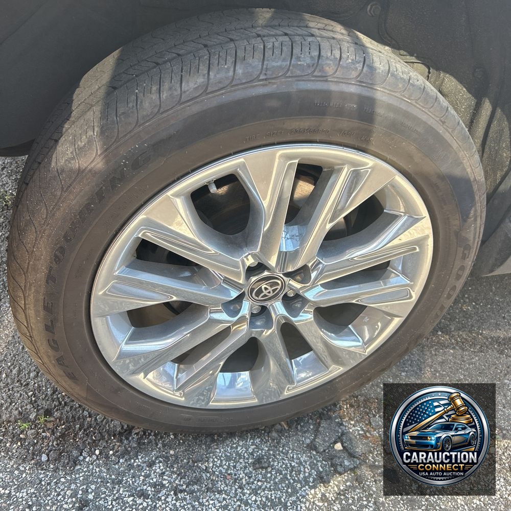 2023 Toyota Highlander Hybrid Limited