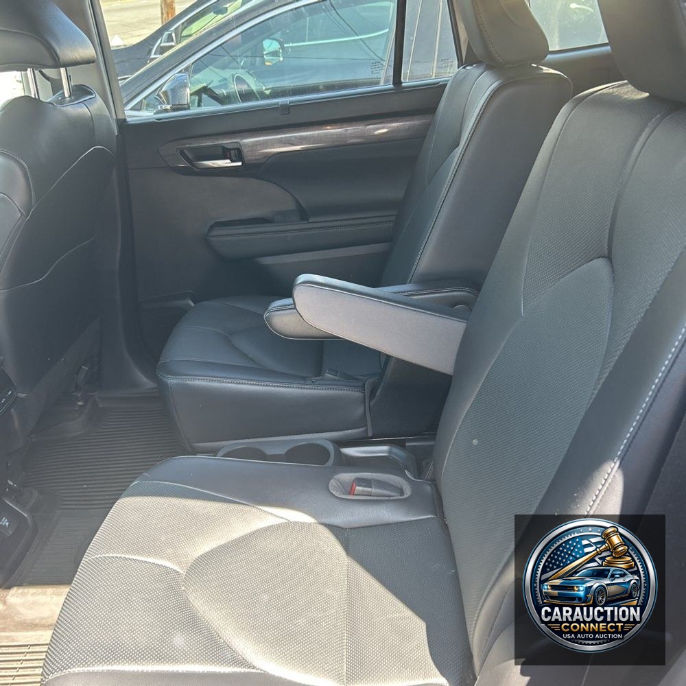 2023 Toyota Highlander Hybrid Limited
