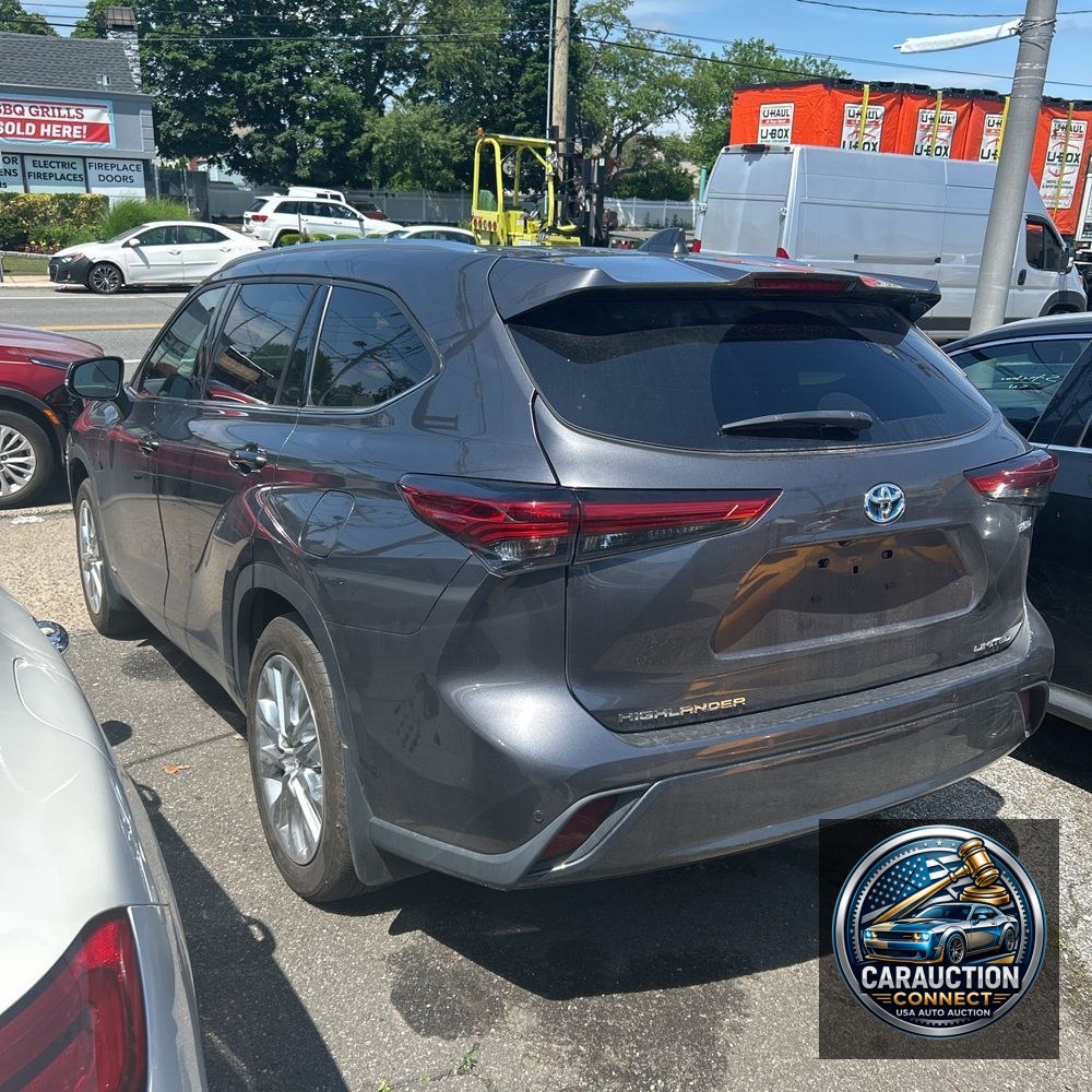 2023 Toyota Highlander Hybrid Limited