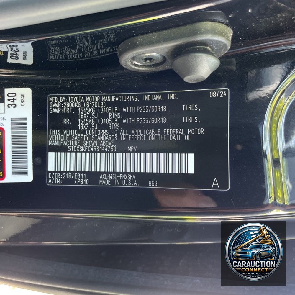 2024 Toyota Sienna XSE 7-Passenger