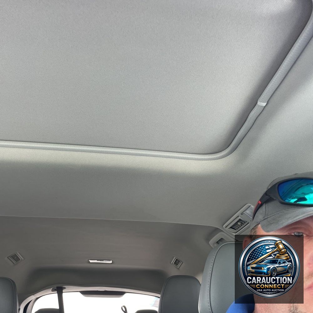 2024 Toyota Sienna XLE 8-Passenger
