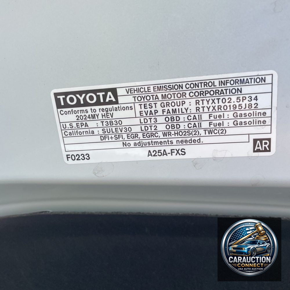 2024 Toyota Sienna XLE 8-Passenger