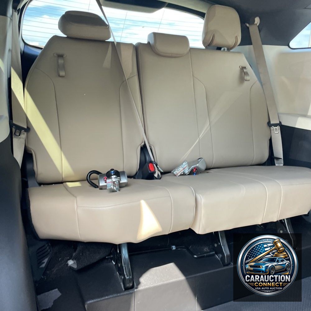 2021 Toyota Sienna XLE 7-Passenger