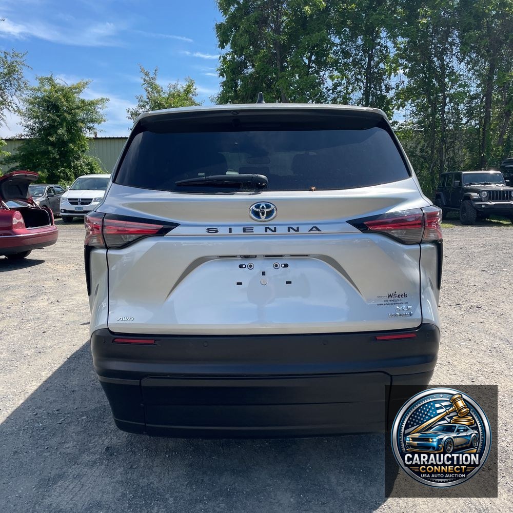 2021 Toyota Sienna XLE 7-Passenger