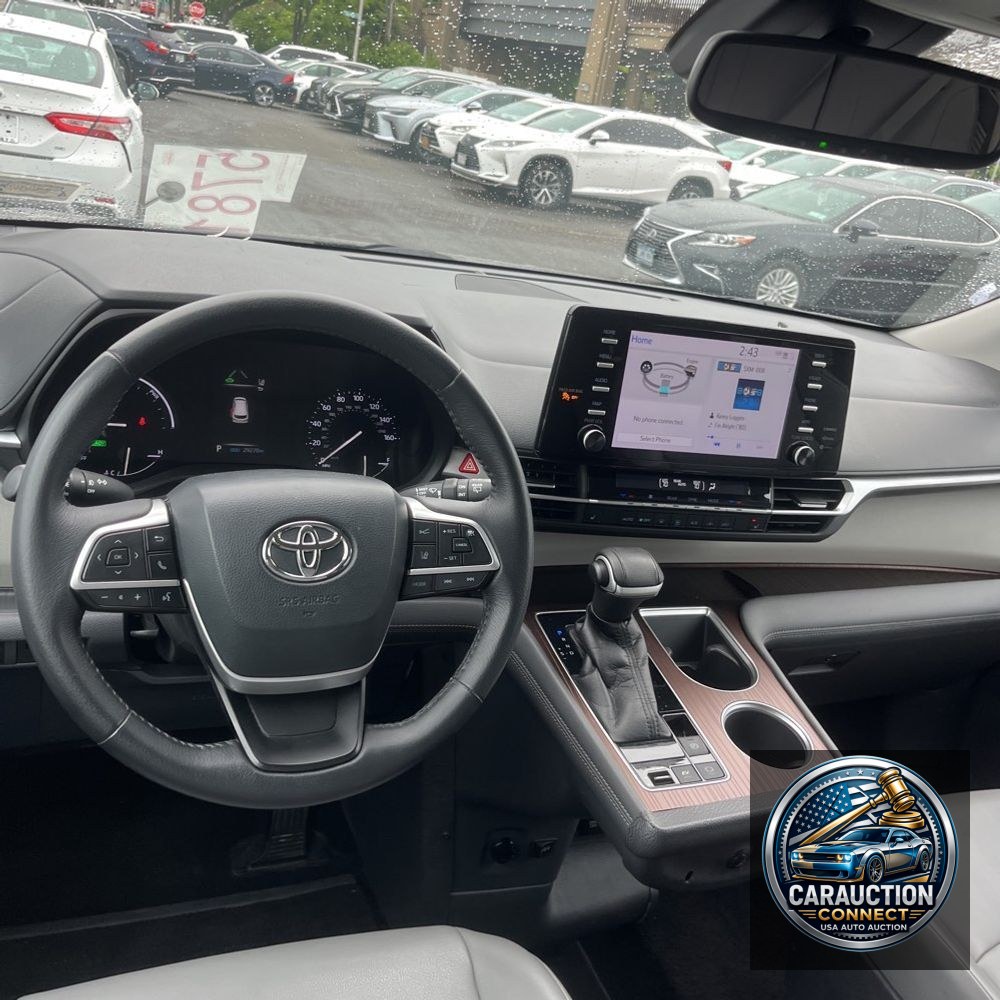 2021 Toyota Sienna XLE 7-Passenger