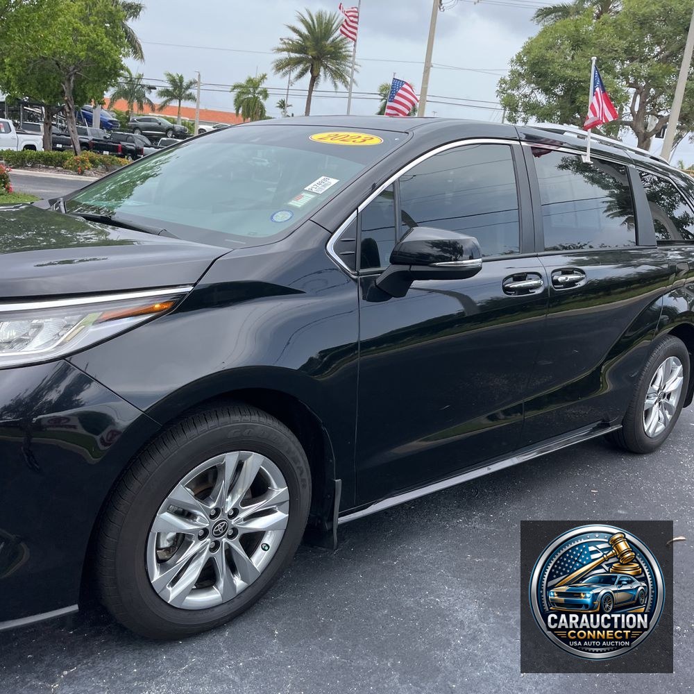 2023 Toyota Sienna Limited 7-Passenger