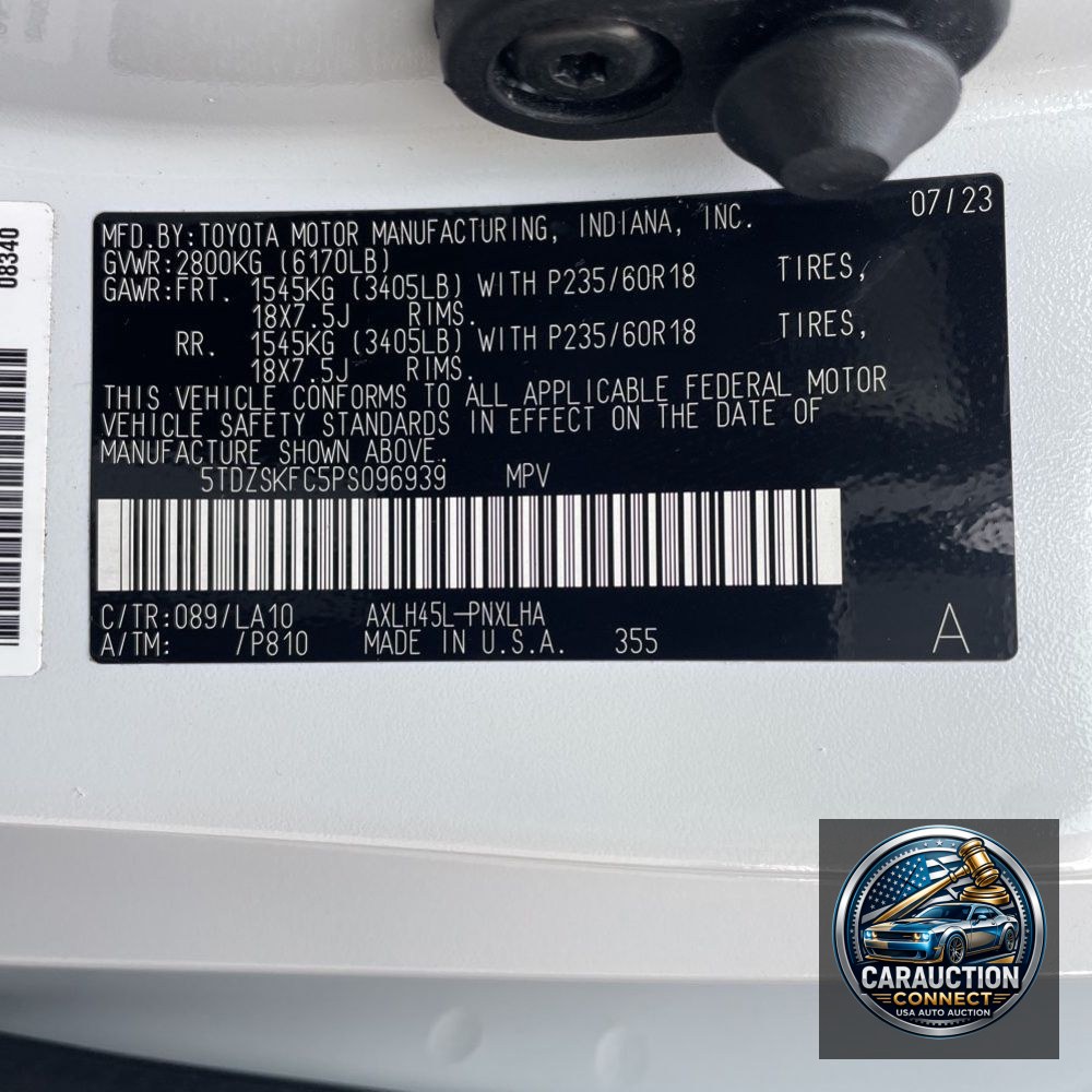 2023 Toyota Sienna Limited 7-Passenger