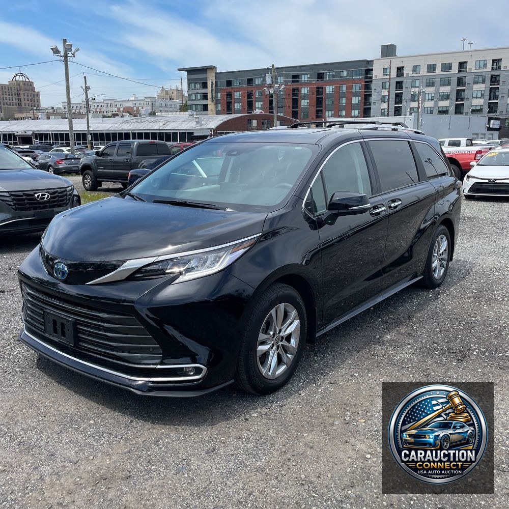 2024 Toyota Sienna Limited 7-Passenger