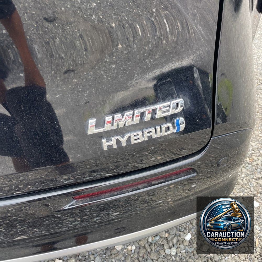 2024 Toyota Sienna Limited 7-Passenger
