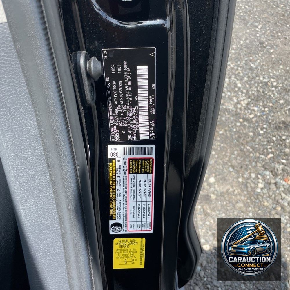 2024 Toyota Sienna Limited 7-Passenger