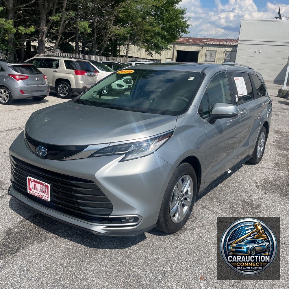 2024 Toyota Sienna Limited 7-Passenger