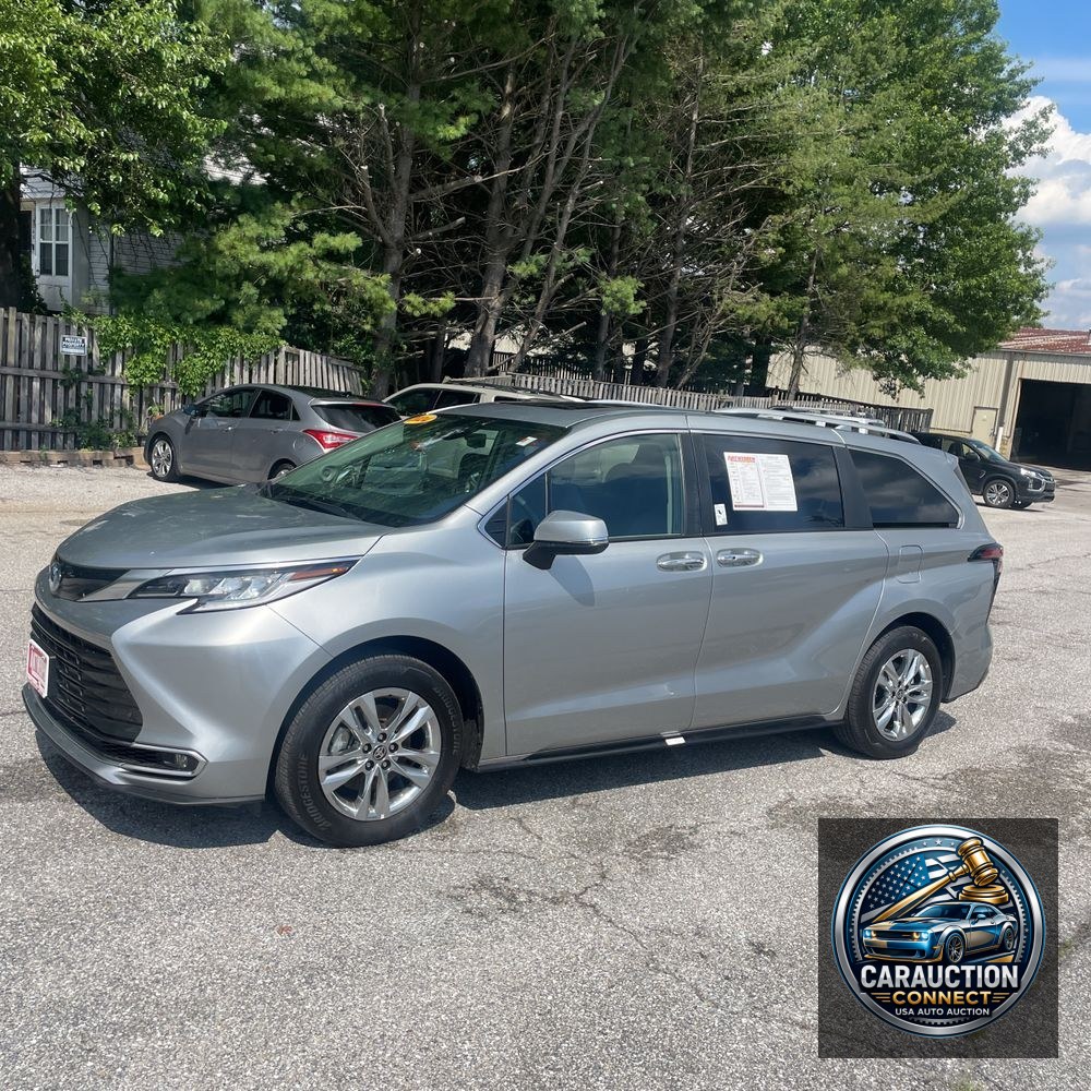 2024 Toyota Sienna Limited 7-Passenger