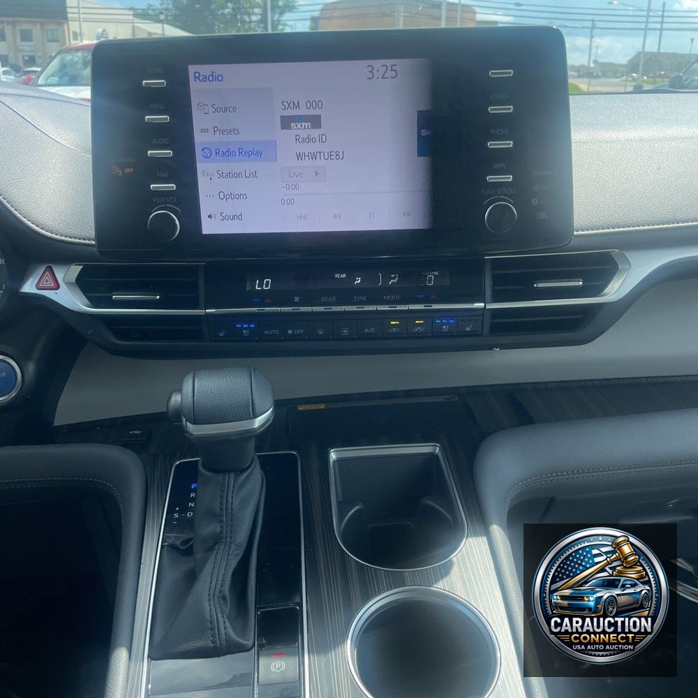 2024 Toyota Sienna Limited 7-Passenger