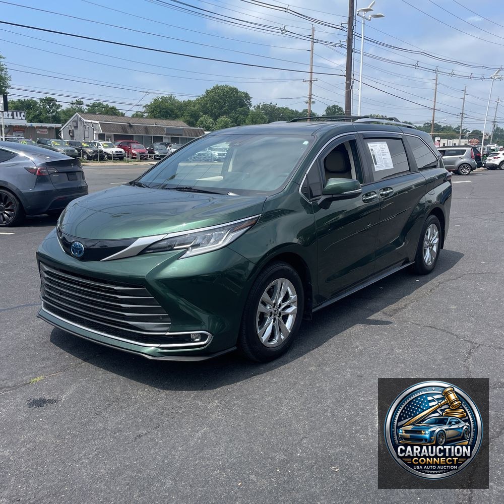 2023 Toyota Sienna Limited 7-Passenger