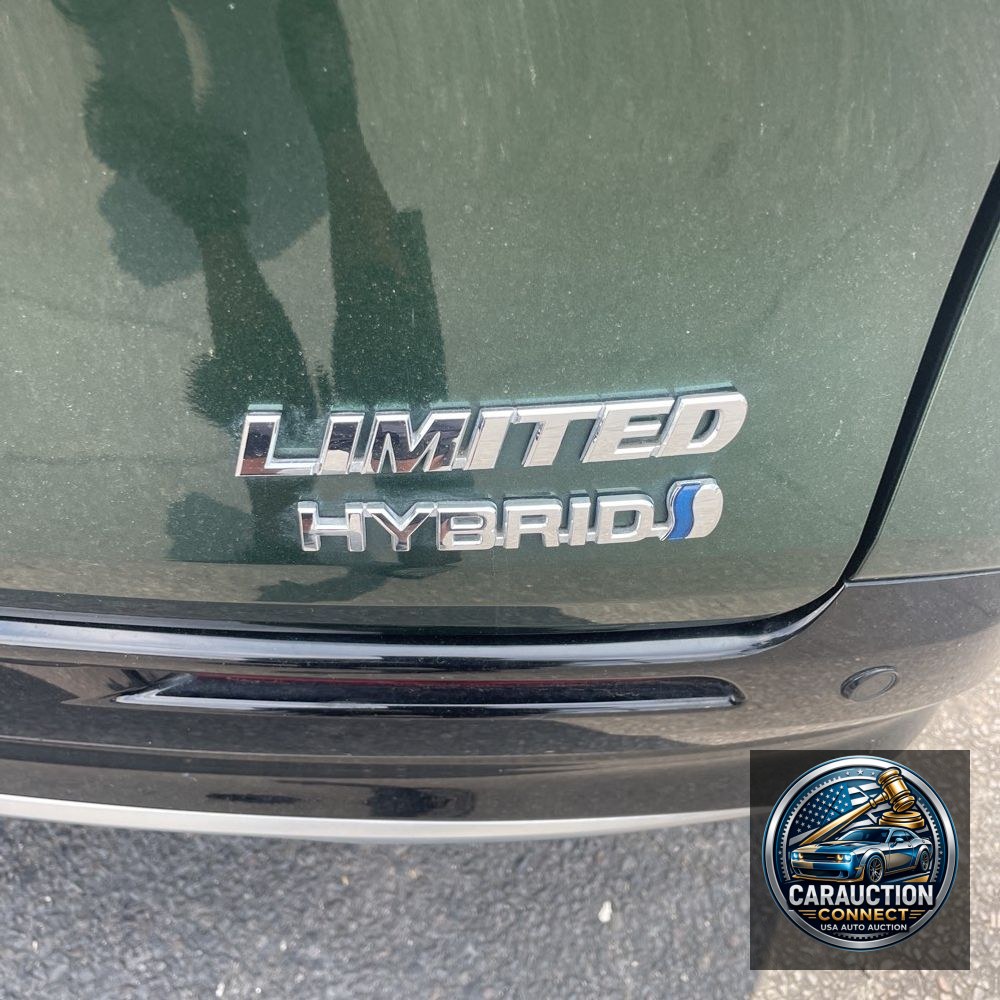 2023 Toyota Sienna Limited 7-Passenger