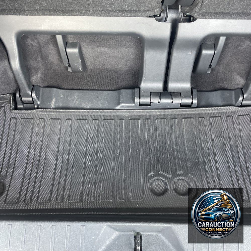 2023 Toyota Sienna Limited 7-Passenger