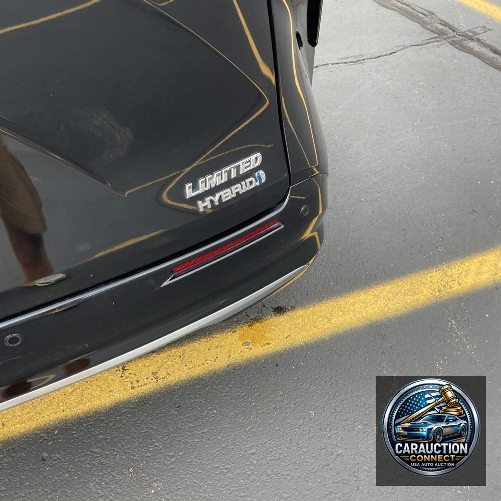 2022 Toyota Sienna Limited 7-Passenger