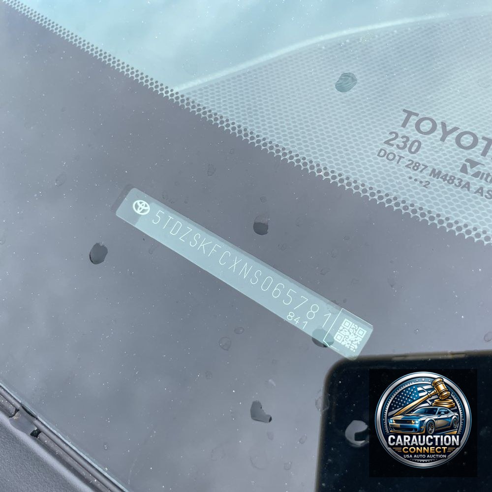 2022 Toyota Sienna Limited 7-Passenger