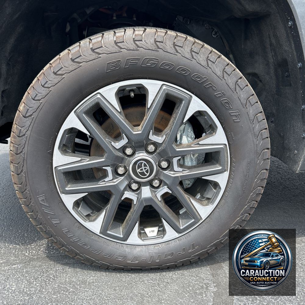 2024 Toyota Tundra Limited HV