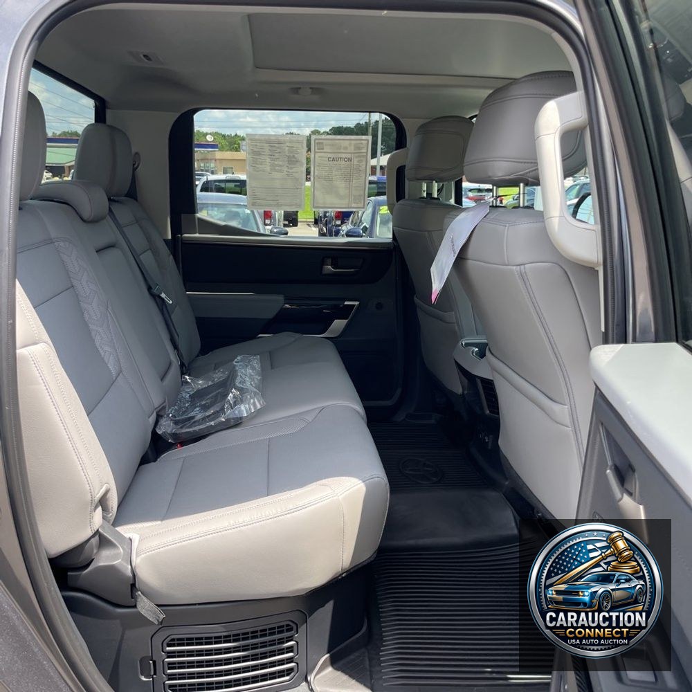 2024 Toyota Tundra Limited HV
