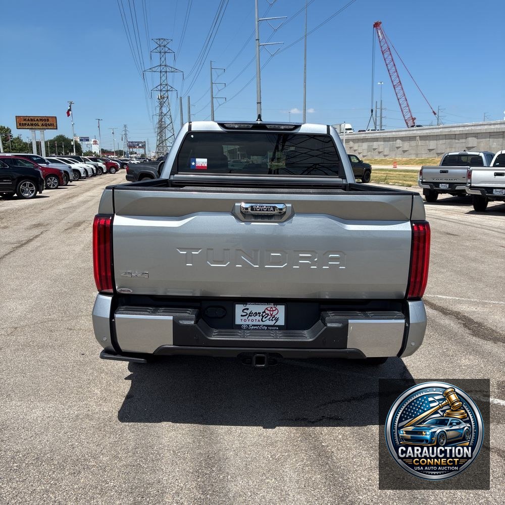 2024 Toyota Tundra Limited HV