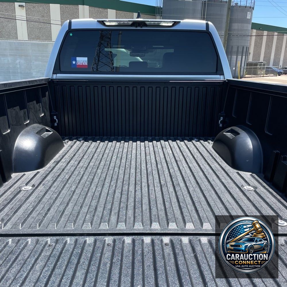 2025 Toyota Tundra Limited HV