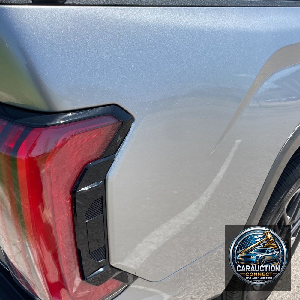 2025 Toyota Tundra Limited HV