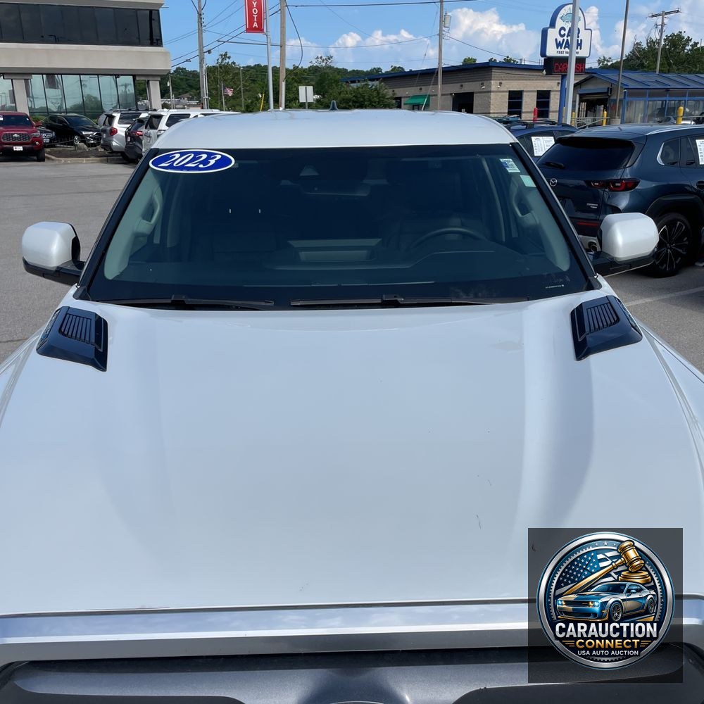 2023 Toyota Tundra Limited HV