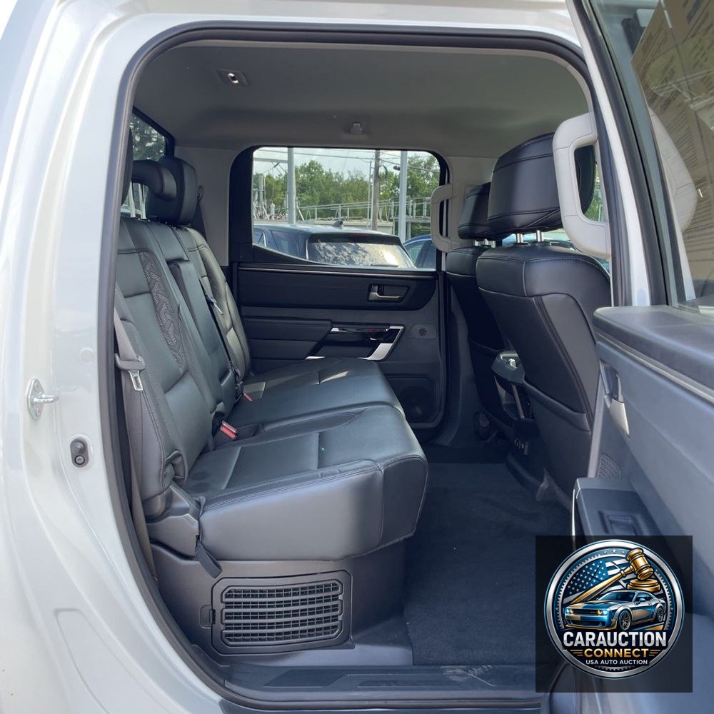 2023 Toyota Tundra Limited HV
