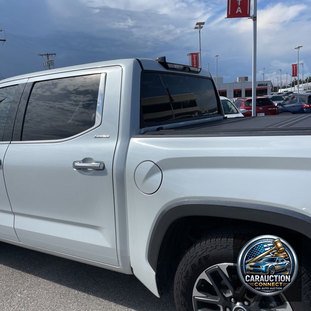 2023 Toyota Tundra Limited HV