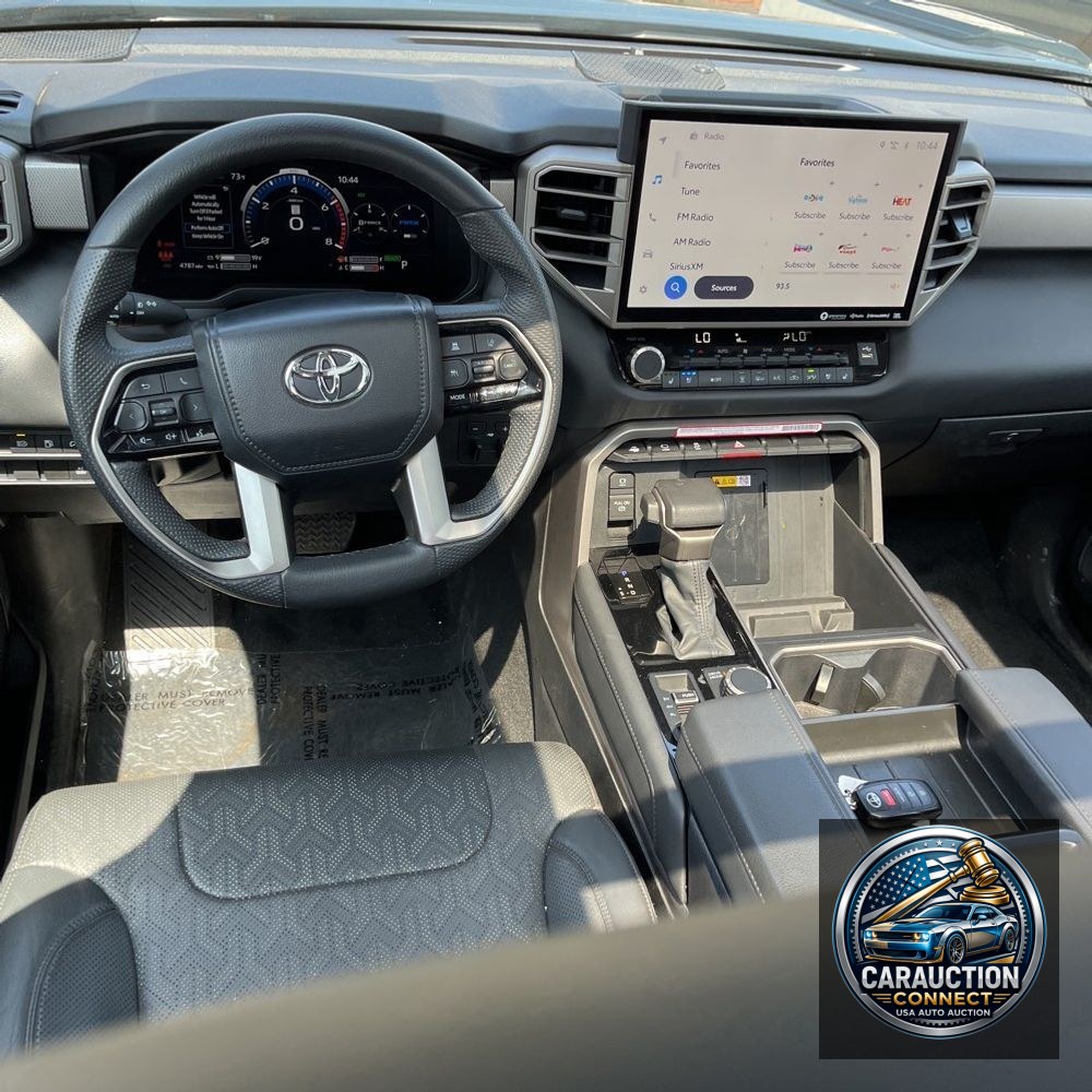 2024 Toyota Tundra Limited HV