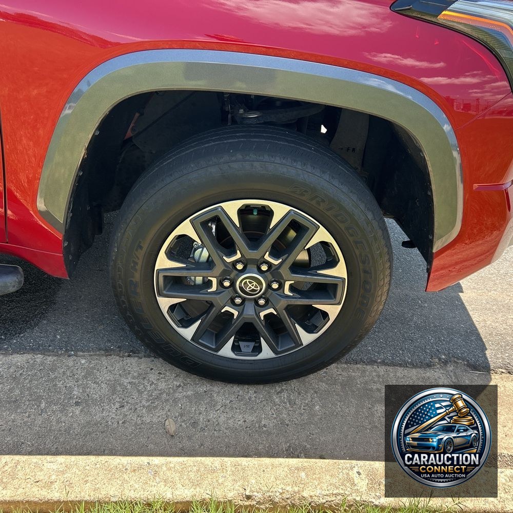 2024 Toyota Tundra Limited HV