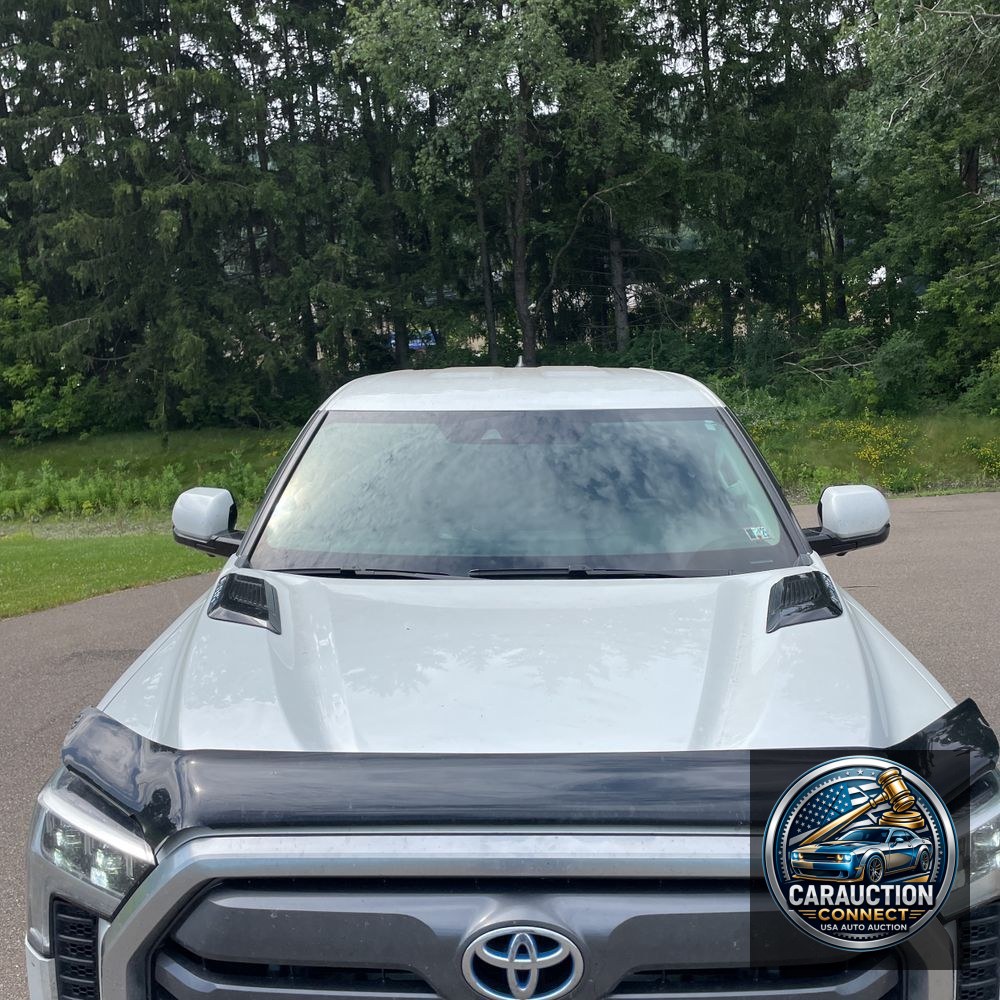2024 Toyota Tundra Limited HV