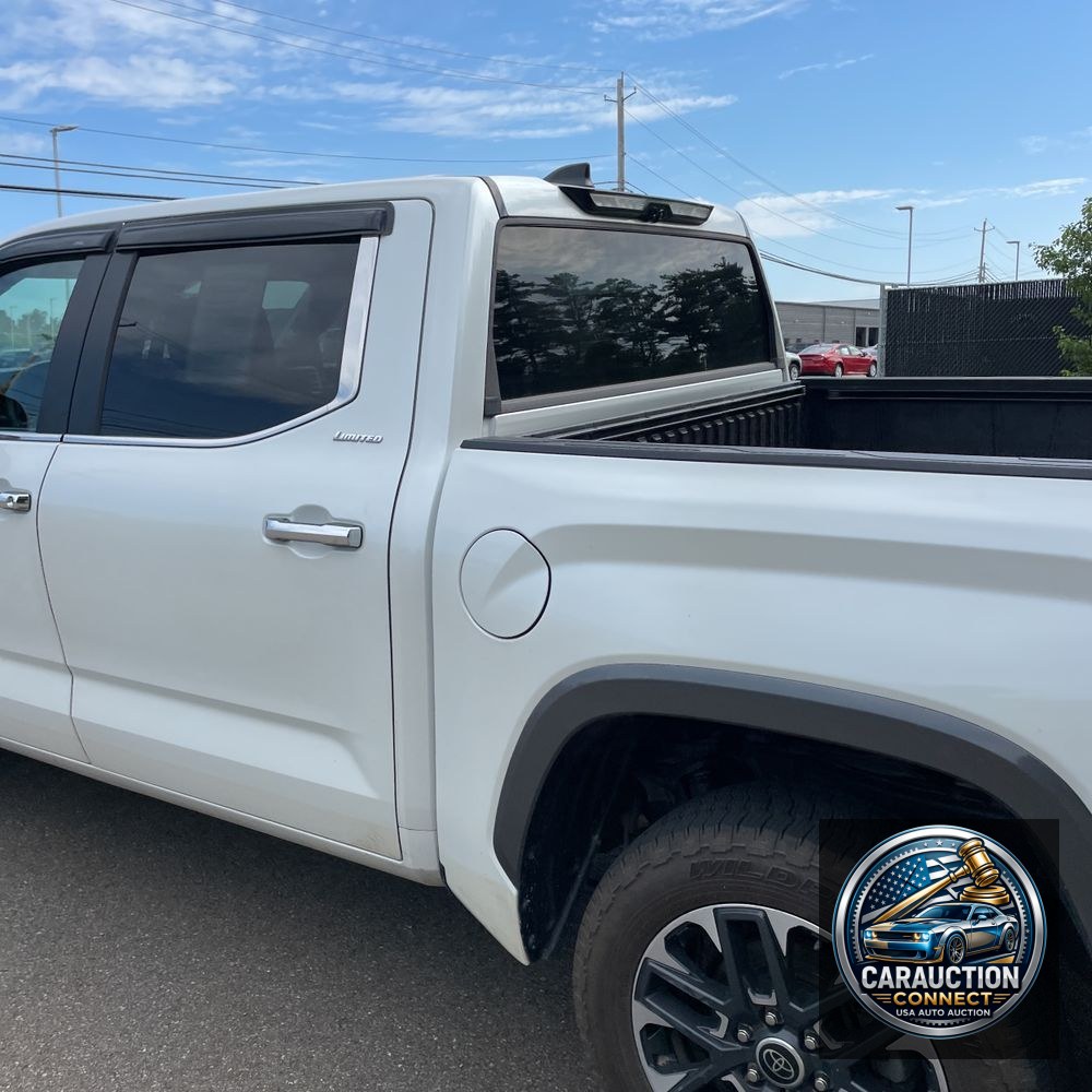 2024 Toyota Tundra Limited HV