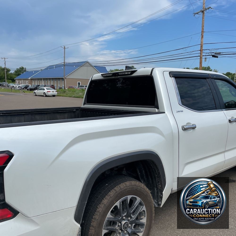 2024 Toyota Tundra Limited HV