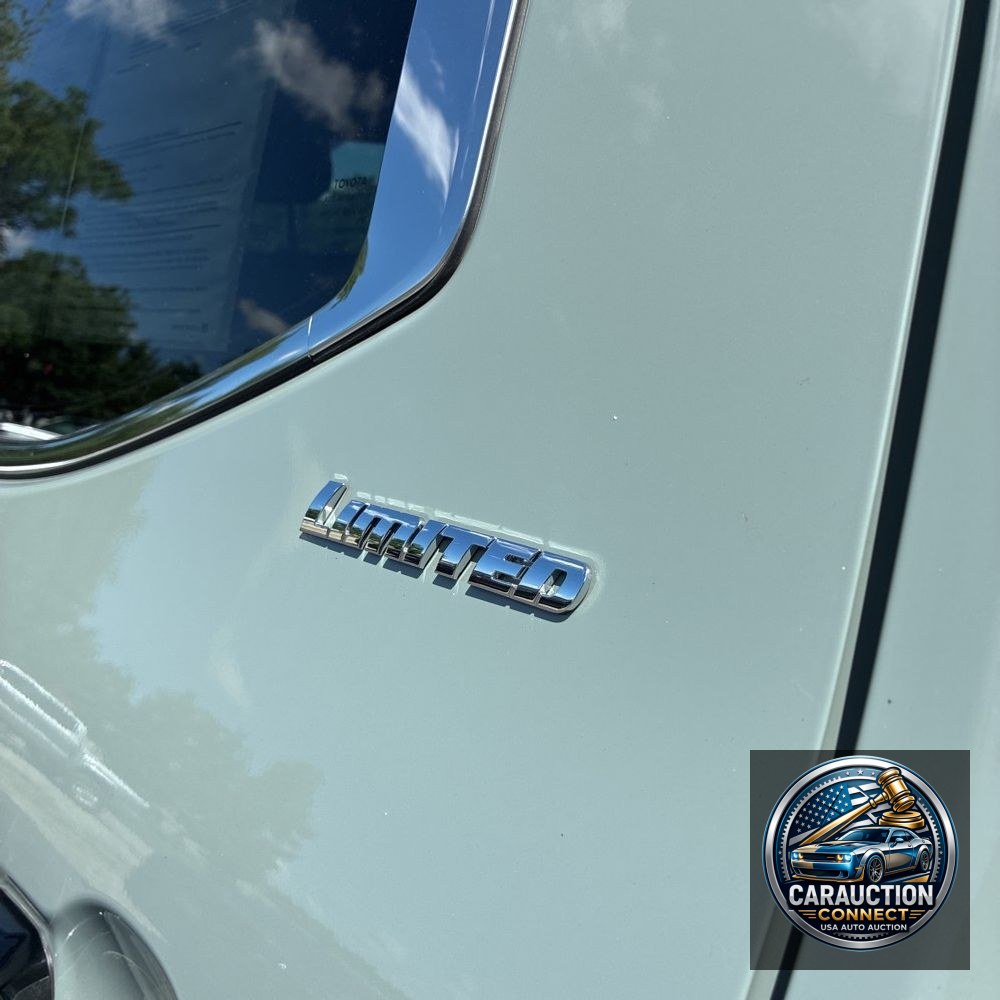 2024 Toyota Tundra Limited HV