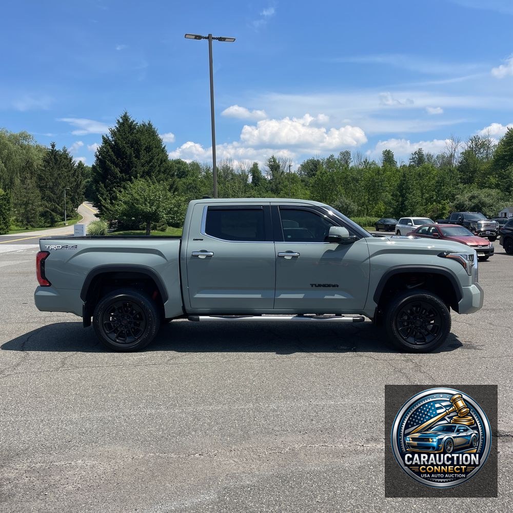 2023 Toyota Tundra Limited HV
