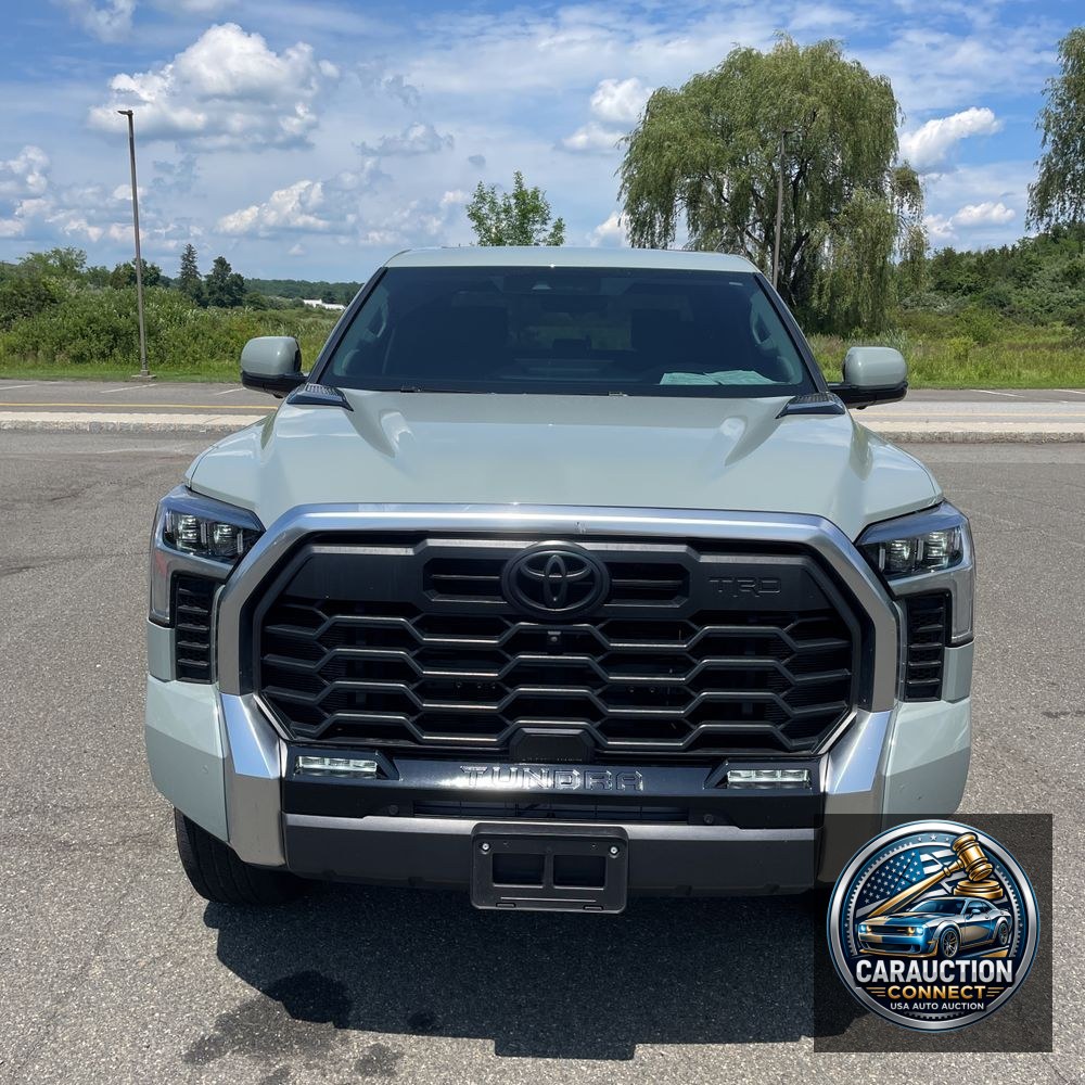 2023 Toyota Tundra Limited HV
