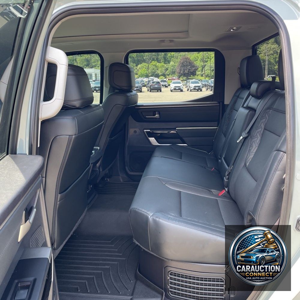 2023 Toyota Tundra Limited HV