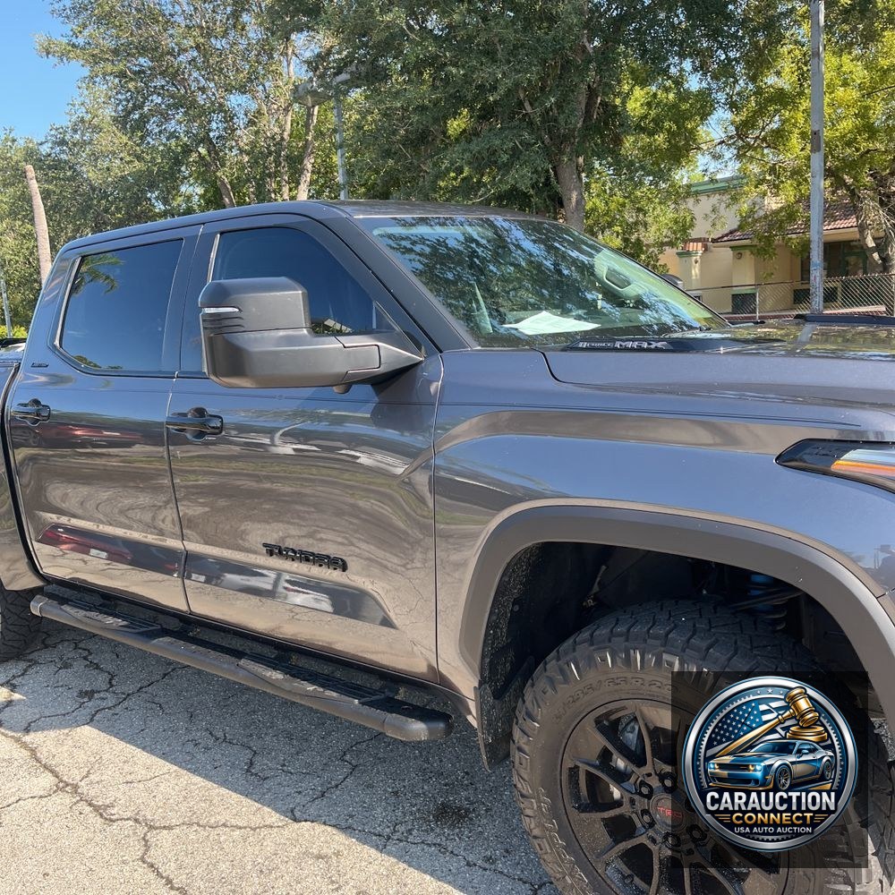2023 Toyota Tundra Limited HV