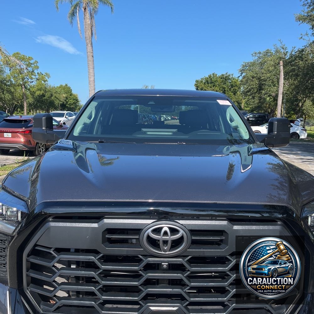 2023 Toyota Tundra Limited HV