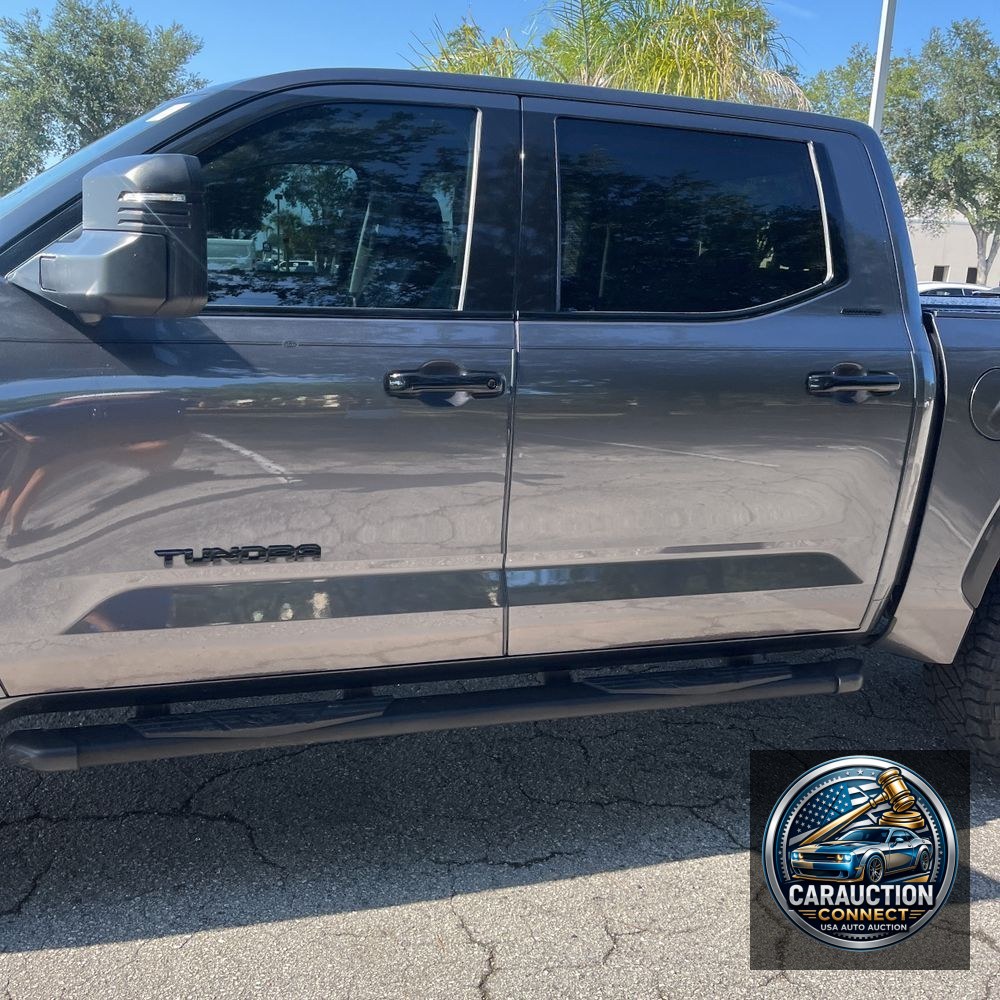 2023 Toyota Tundra Limited HV