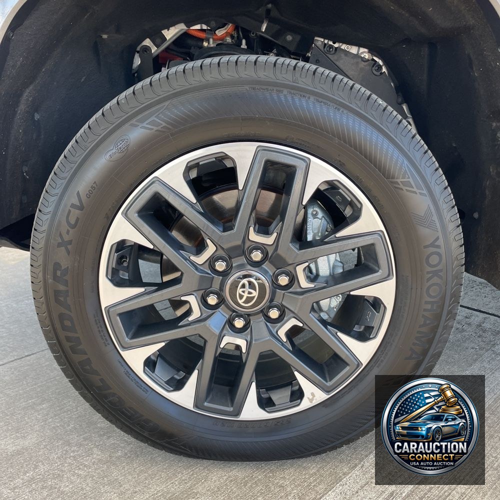 2025 Toyota Tundra Limited HV