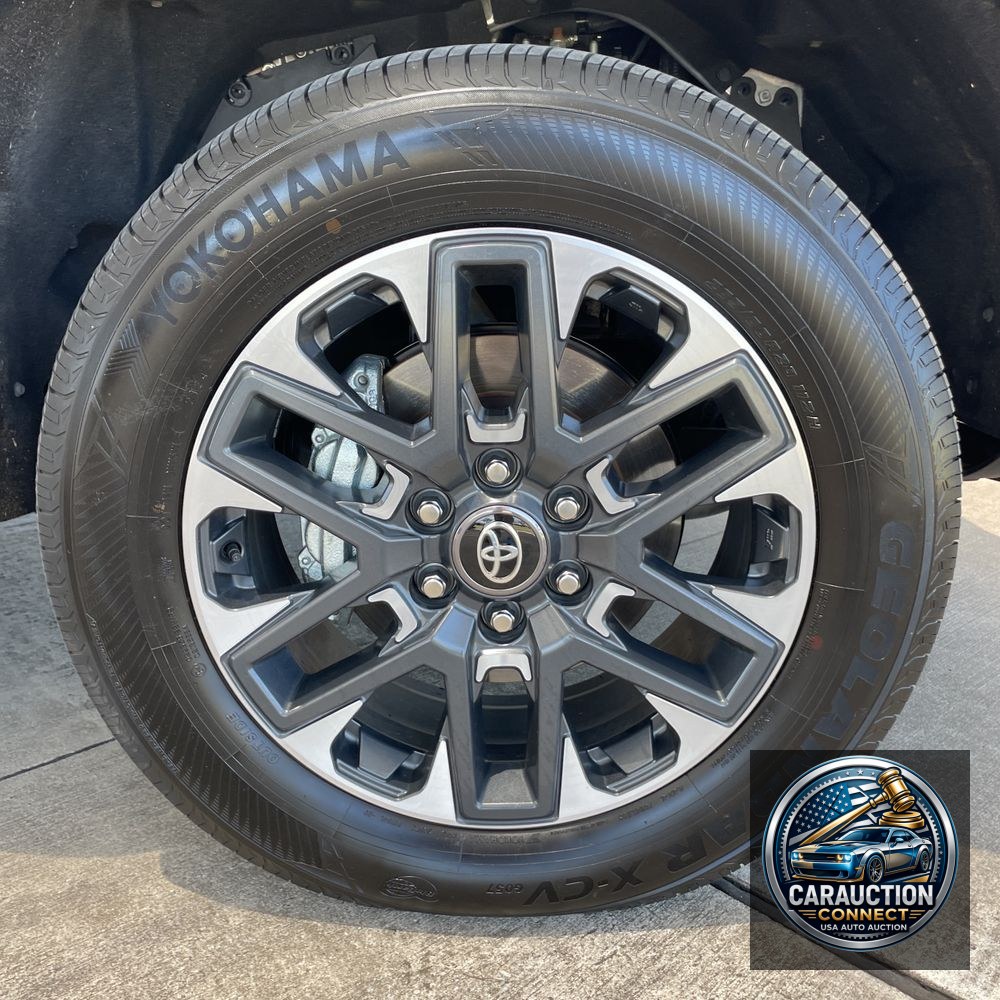 2025 Toyota Tundra Limited HV