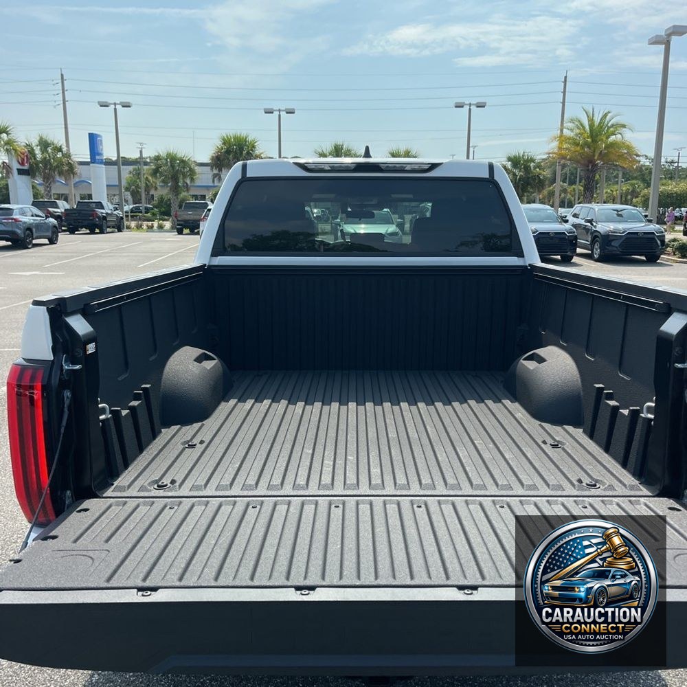 2025 Toyota Tundra SR5