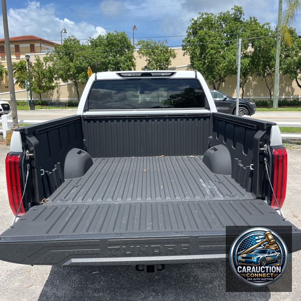 2024 Toyota Tundra SR5
