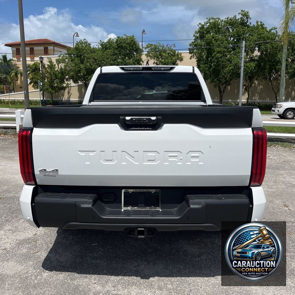 2024 Toyota Tundra SR5