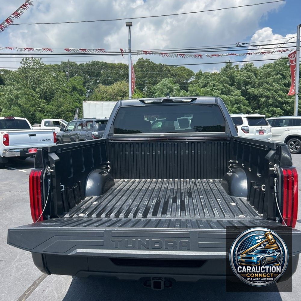 2024 Toyota Tundra SR5