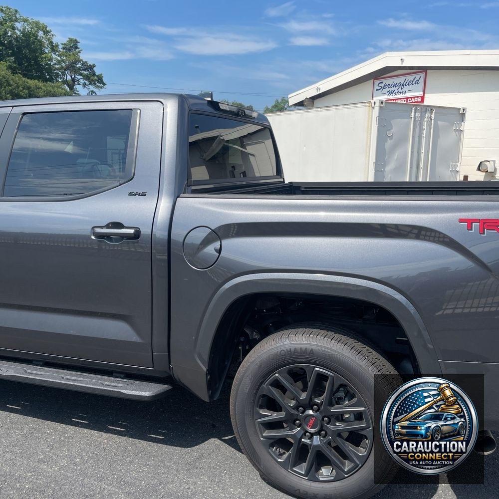 2024 Toyota Tundra SR5